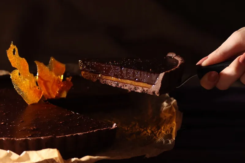 Chocolate And Salted Caramel Tart Recipe