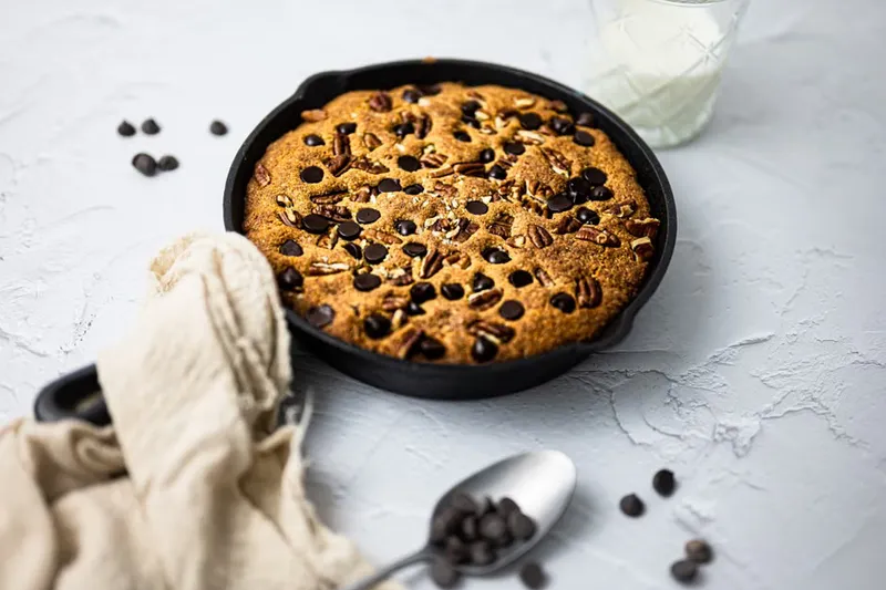 Giant Skillet Cookie Recipe — photo 2