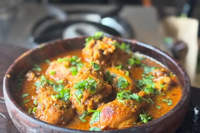 Chettinad Chicken Curry Recipe - Chettinad Chicken Surri