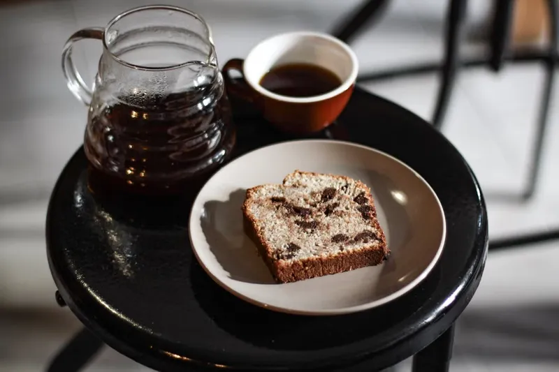 Spiced Chocolate And Beetroot Tea Cake Recipe — photo 2