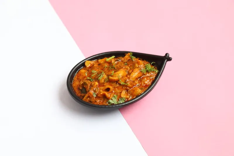 Goan Kaju Curry Recipe (Spicy Goan Cashew Nut Curry) — photo 2