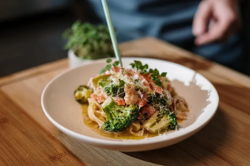 Asparagus Broccoli Fettuccine Pasta With Roasted Almonds Recipe