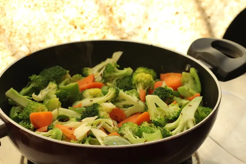 Broccoli Stir Fry (Recipe In Hindi) — photo 2