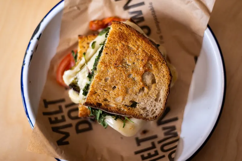 Avocado Tomato Grilled Cheese Sandwich Recipe — photo 2