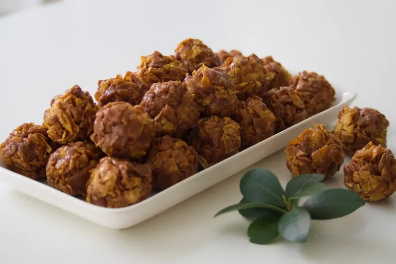 Thotakura Undalu Recipe (Crispy Amaranth Leaves Balls) — photo 2