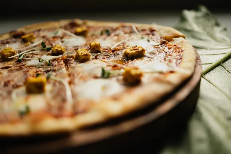 Oats Uttapam topped with Paneer Recipe — photo 2