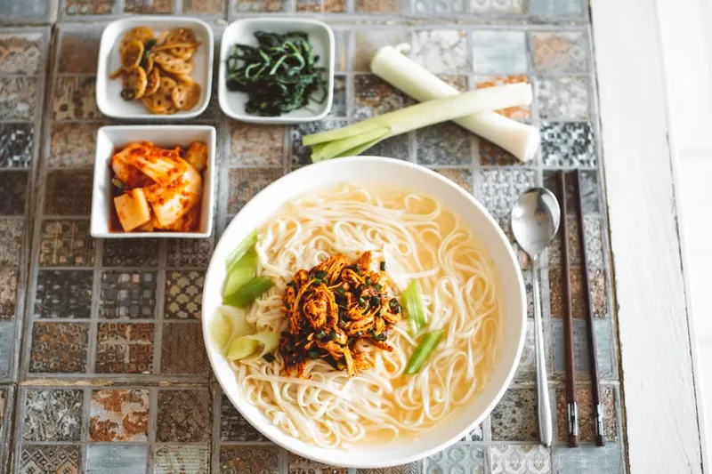 Thai Style Noodles With Spinach And Leeks Recipe