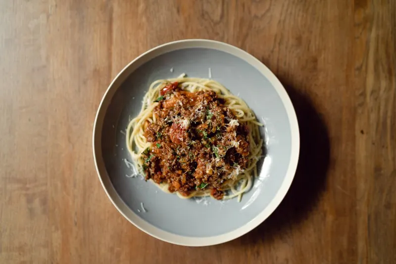 The Best Spicy Spaghetti Bolognese Recipe — photo 2
