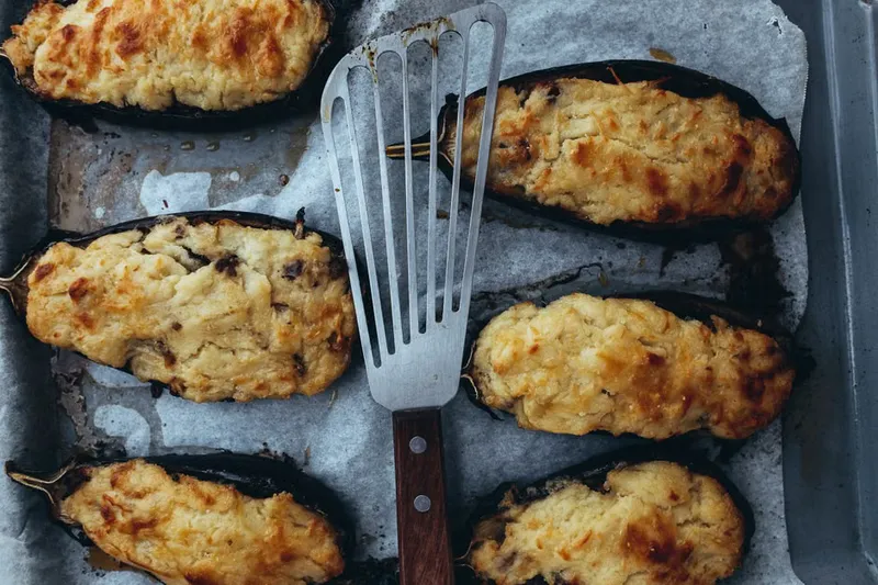 Baked Eggplant Stuffed with Red Lentil Hummus Recipe — photo 2