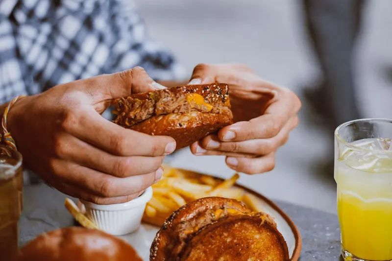 Cheesy Grilled Sandwich With Smoked Chicken Recipe