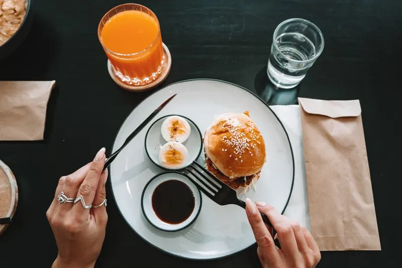 Egg And Harissa Sandwich Recipe — photo 2
