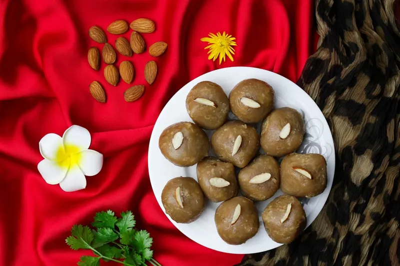 Goondh Paani Recipe - Sweet Gum Tree Almond Drink Recipe — photo 2