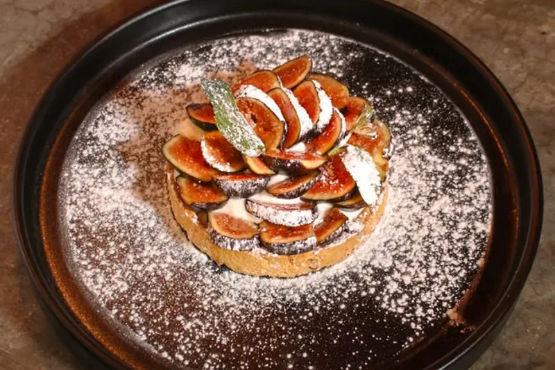 Quatre Quart Pound Cake Recipe With Fresh Figs