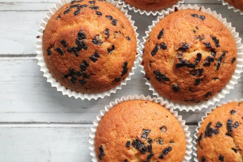 Healthy Vanilla Chocolate Chip Breakfast Muffins Recipe