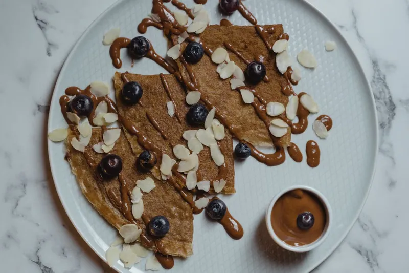 Homemade Chocolate Almond Spread Recipe — photo 2