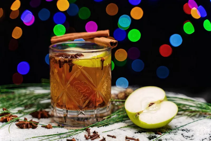 Apple And Ginger Cocktail Recipe