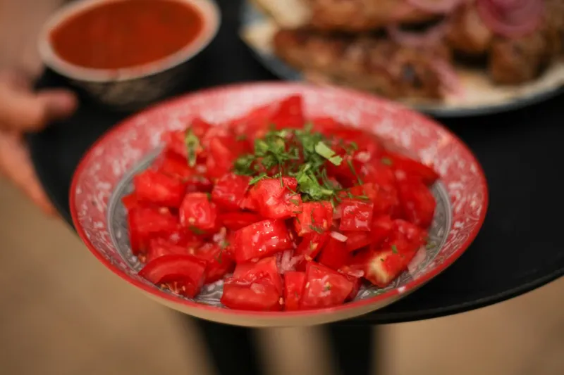 Bengali Style Tomato Khejur Er Chaatni (Tomato, Cranberry and Dates Chutney )Recipe — photo 2