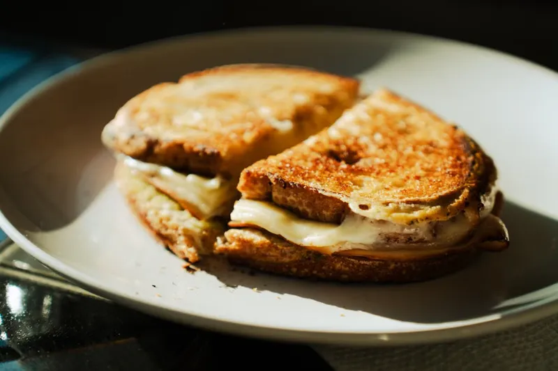 Grilled Cheese Chocolate Sandwich Recipe