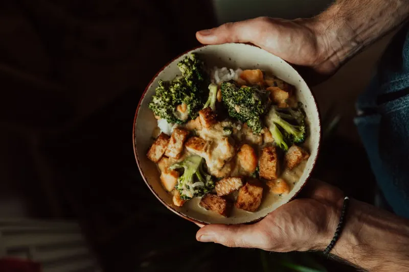 Broccoli And Tofu Green Curry Recipe