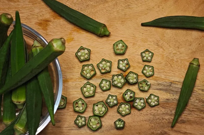 Bhindi Huli Recipe - South Indian Style Tangy Okra