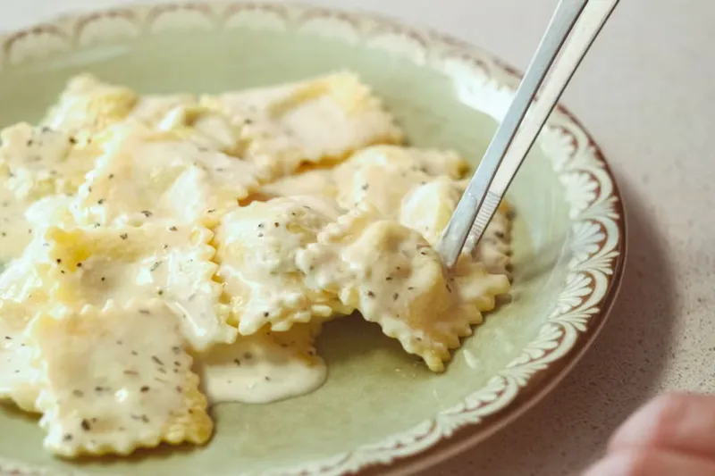 Italian Home Style Ravioli in Lemon Recipe-Garlic White Sauce Recipe