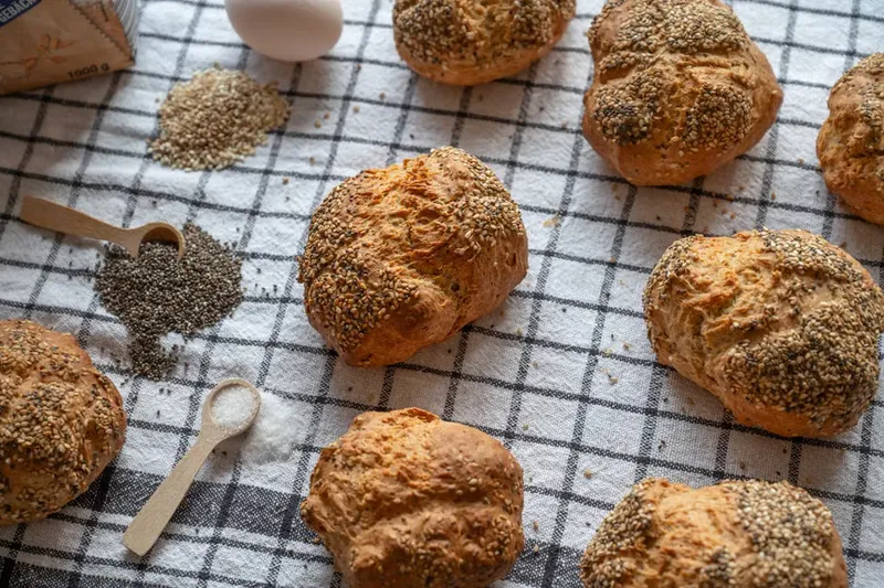 Muesli Chia Seeds Kaiser Roll Recipe - Hard Roll Recipe — photo 2