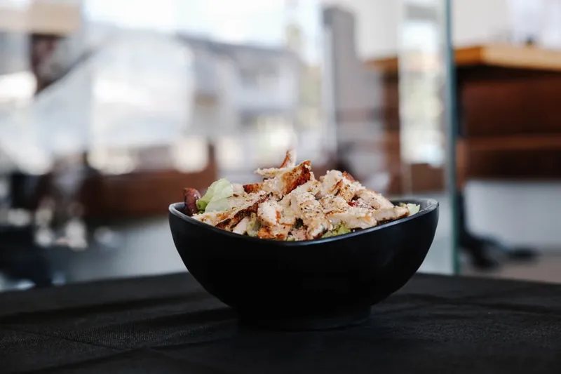Grilled Chicken Salad Recipe — photo 2