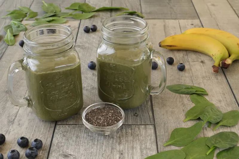 Banana Orange & Spinach Smoothie Recipe