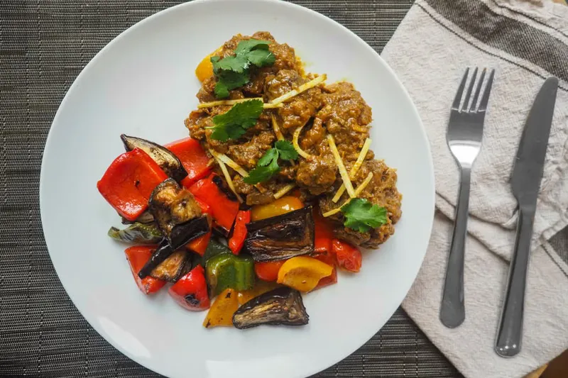 Baingan Bharta Recipe - Smoked Roasted Eggplant with Green Chillies and Ginger — photo 2