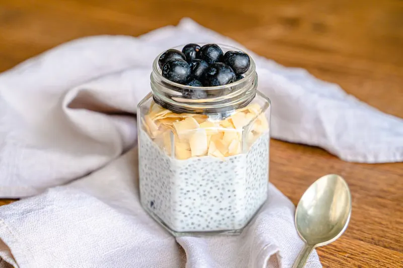 Almond Milk Chia Seeds Pudding With Fresh Fruits Recipe — photo 2
