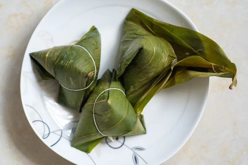Karnataka Style Menthe Kadubu Recipe (Fenugreek Leaves Wheat Dumpling Recipe) — photo 2