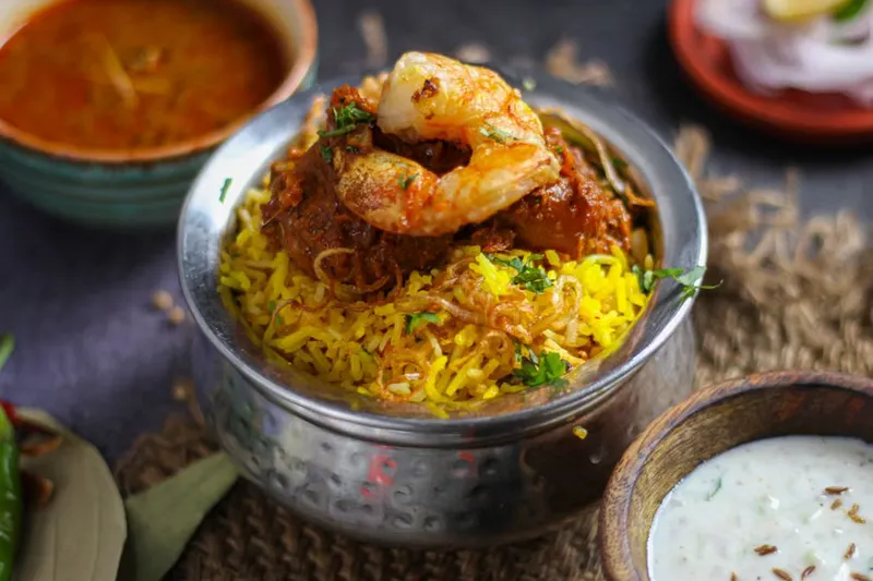 Kolambi Bhaat Recipe (Maharashtrian Prawn Rice) — photo 2