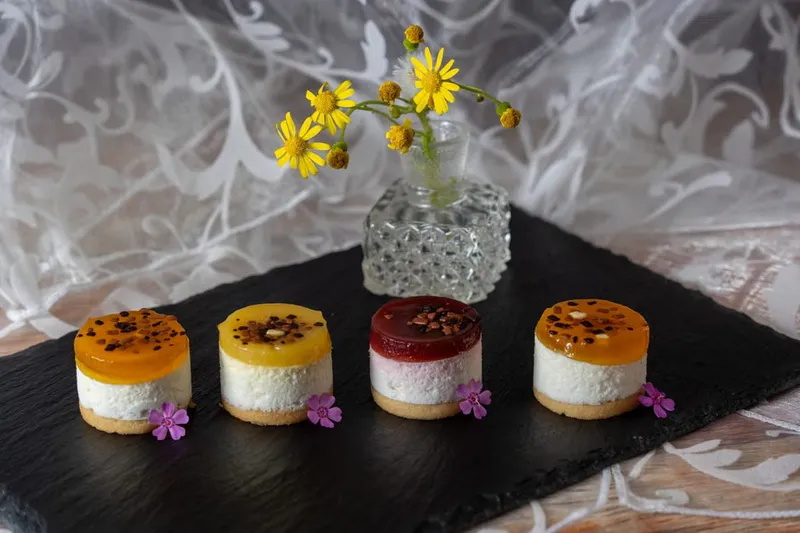 Eggless Thandai Mini Cheesecake Recipe