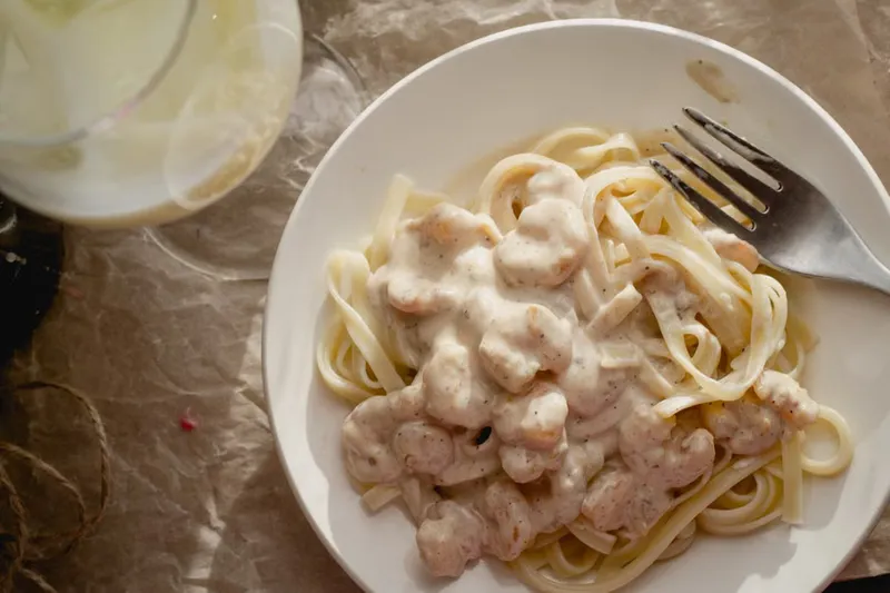 Homemade Alfredo Pasta Sauce Recipe-Creamy White Sauce For Pasta — photo 2