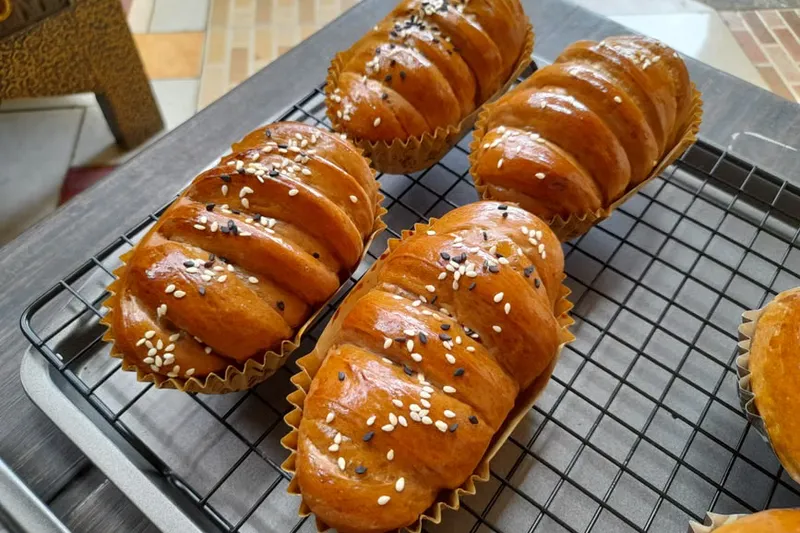 Roti Gambang Recipe (Indonesian Bread Recipe)